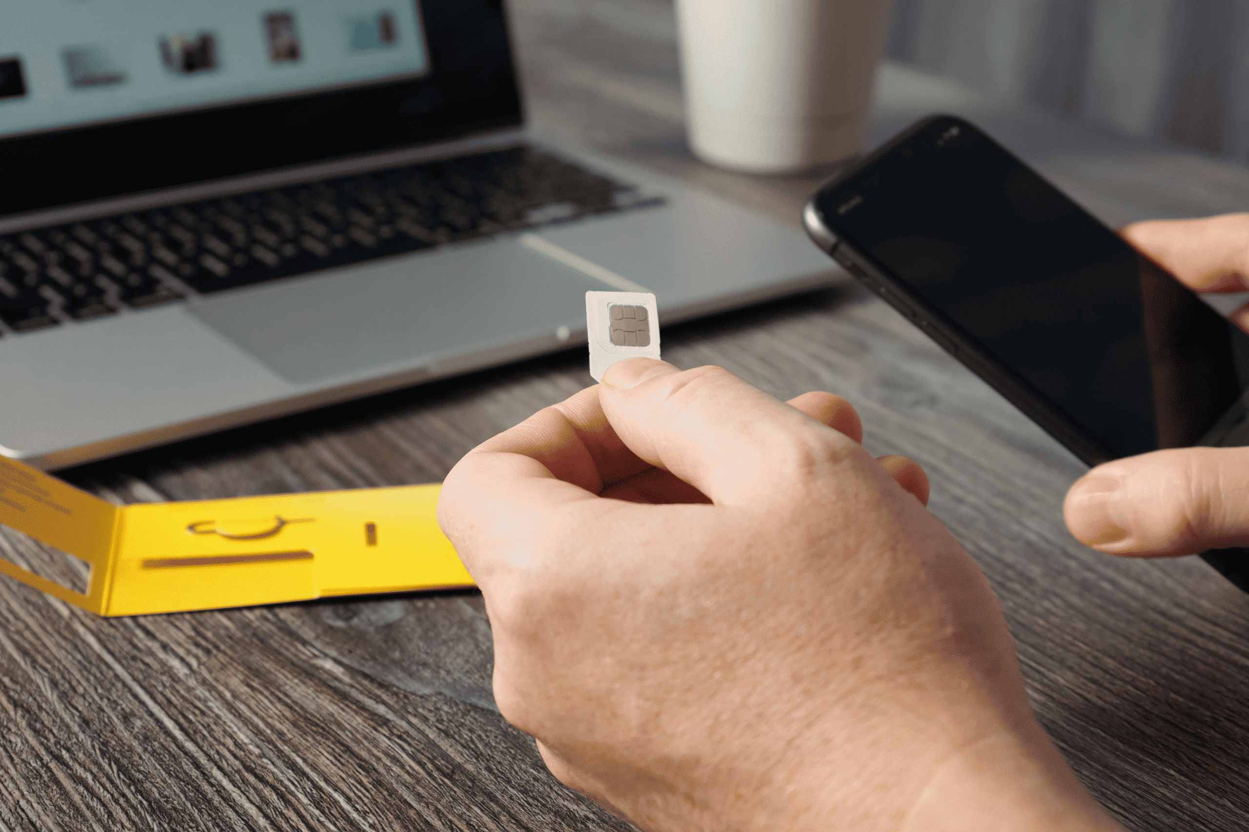 到韓國旅遊，網路該怎麼選擇？一次幫你比較電信漫遊、實體 SIM 卡、eSIM、Wi-Fi 分享器，找出最適合自己的網路。