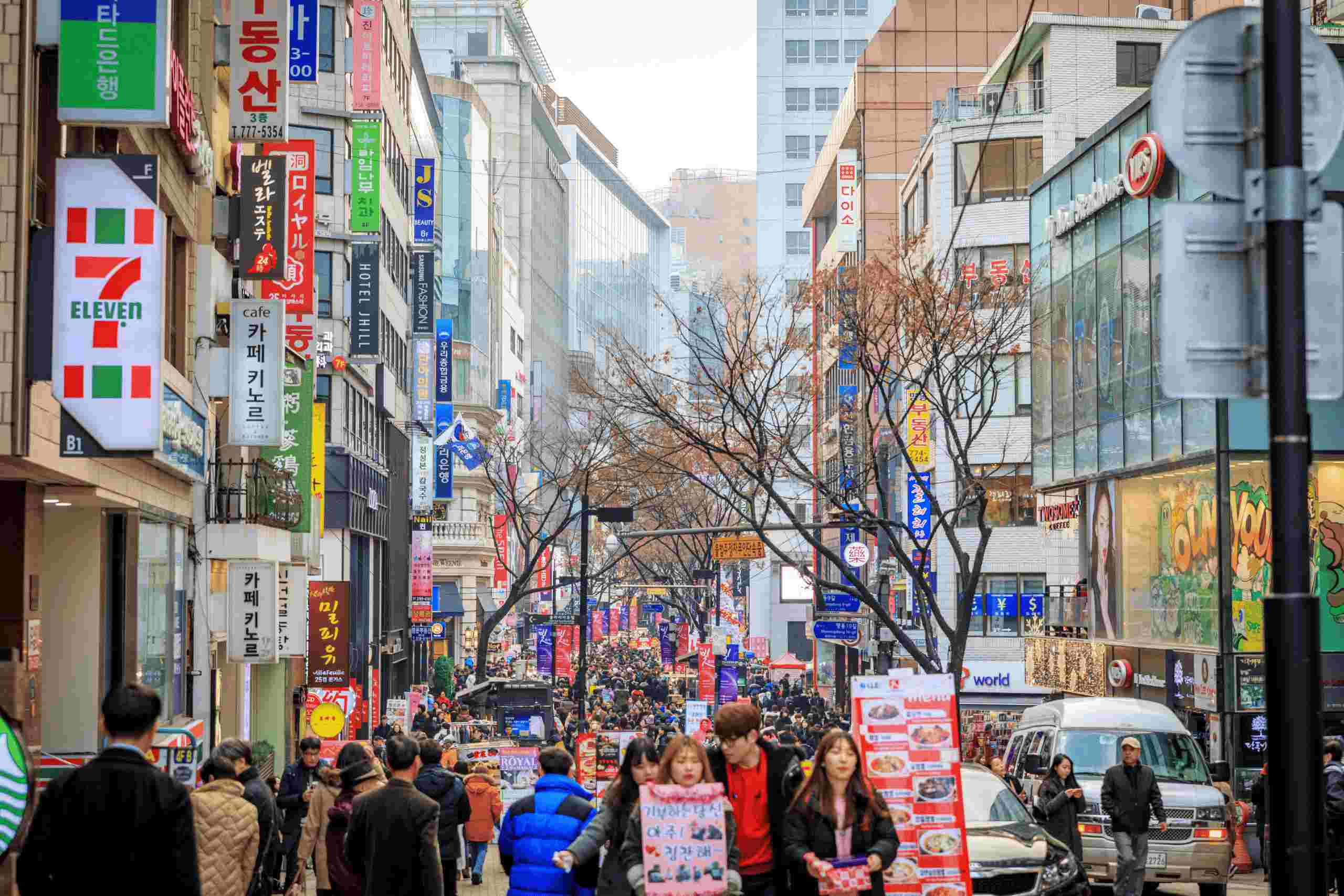 到韓國旅遊購物，一定要搞懂退稅的流程與規定，善用三大退稅方式，讓你的韓國血拚更精打細算！