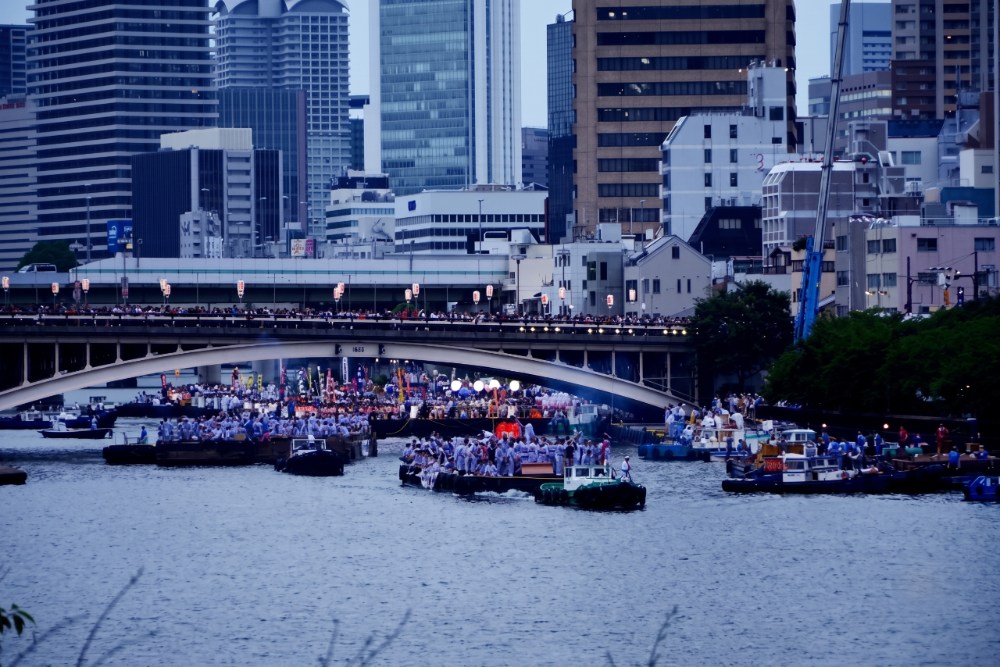 日本「三大祭典」之一，大阪天神祭。（圖片來源：日本觀光局 官方網站）